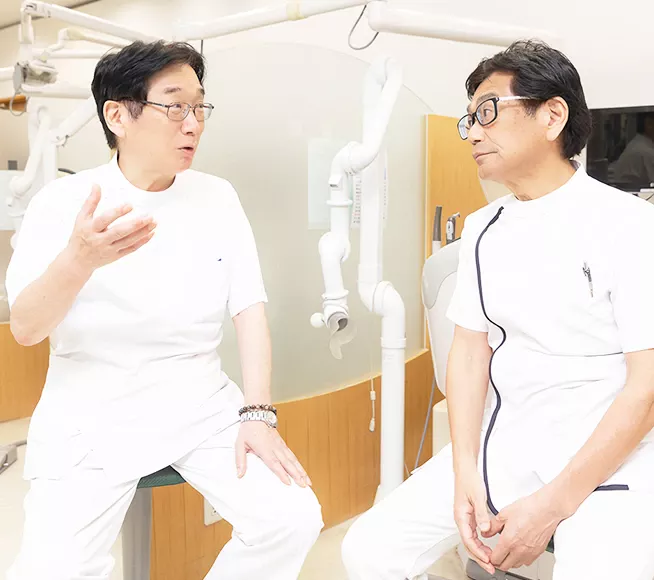 口腔外科専門医と経験豊富なドクターによるインプラントや外科治療